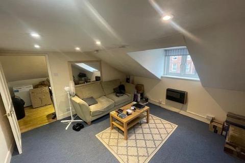 1 bedroom apartment to rent, Russell Street,  Reading,  RG1