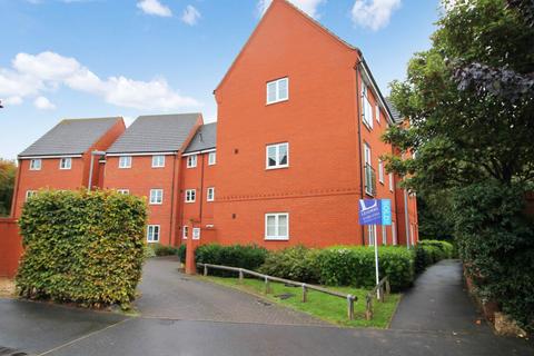 2 bedroom flat to rent, Evesham, ,