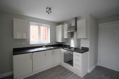 2 bedroom flat to rent, Evesham, ,