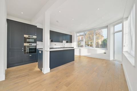 4 bedroom semi-detached house for sale, Clifton Road, Kingston Upon Thames, KT2