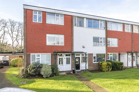 2 bedroom maisonette for sale, Park View, Addlestone KT15