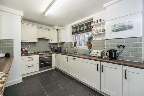 2 bedroom flat for sale, East Dulwich Estate, London SE22