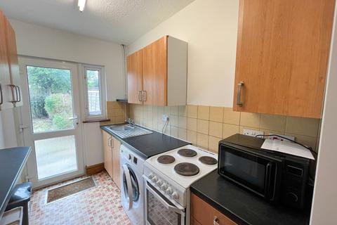 4 bedroom terraced house to rent, Radnor Road, Bristol BS7