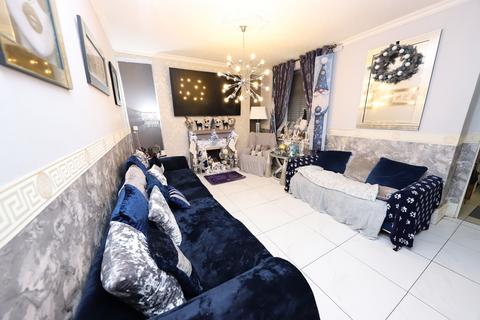 undefined, Aberdare CF44