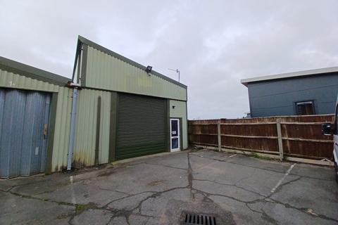 Warehouse to rent, Unit 1A Crow Arch Lane Industrial Estate, Ringwood, BH24 1PD