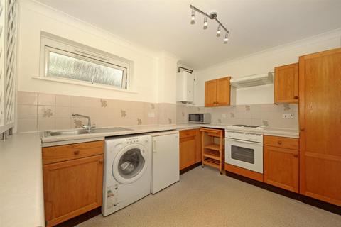 1 bedroom apartment to rent, Courtfield Gardens, W13