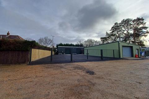 Warehouse to rent, Unit 7 Bostwick Farm, Bostwick Lane, Christchurch, BH23 6BN