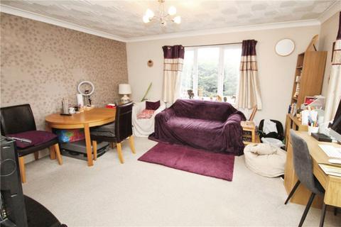 1 bedroom apartment to rent, Dagnall Park, London, SE25