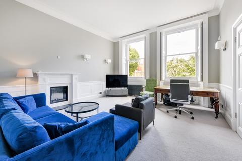 2 bedroom apartment to rent, Cadogan Square, Knightsbridge SW1X