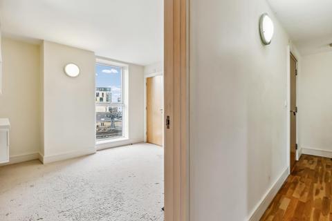 2 bedroom apartment for sale, Bear Lane, London SE1