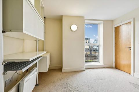 2 bedroom apartment for sale, Bear Lane, London SE1