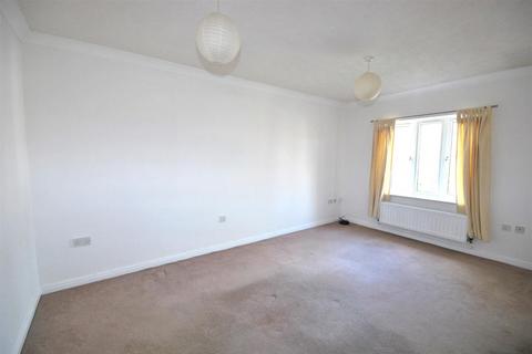 2 bedroom apartment to rent, Willow Brook Close, Malton YO17