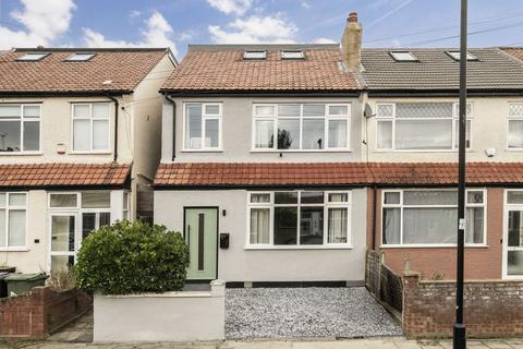 4 bedroom semi-detached house for sale, Fieldend Road, London SW16