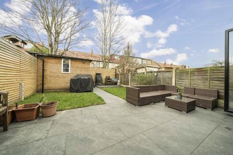 57 Fieldend Road, London, SW16 5ST