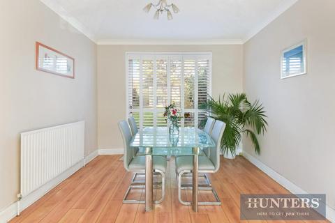 5 bedroom semi-detached house for sale, Hilbert Road, Cheam, SM3 9TF