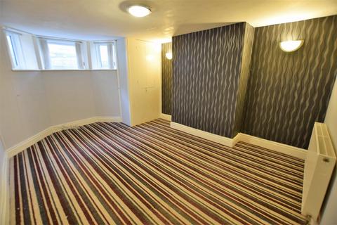 1 bedroom apartment to rent, Belle Vue Parade, Scarborough