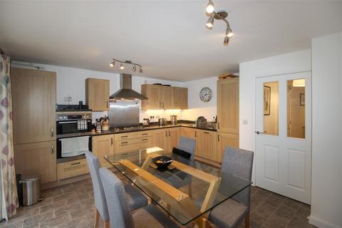 3 bedroom townhouse for sale, Blackthorn Road, Northallerton DL7