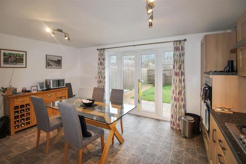 3 bedroom townhouse for sale, Blackthorn Road, Northallerton DL7