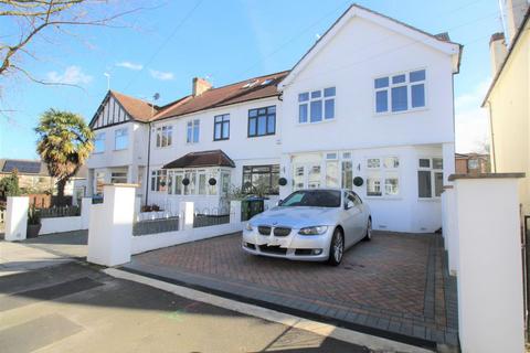 4 bedroom end of terrace house to rent, Bournewood Road, London