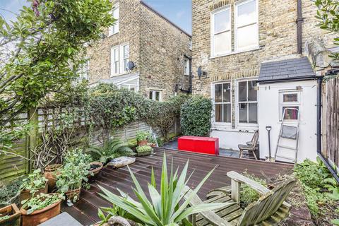 1 bedroom flat for sale, Holmewood Gardens, Brixton SW2