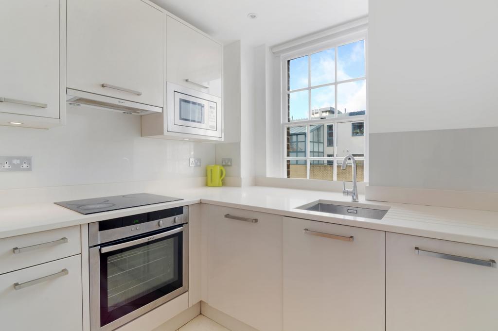 Apartment in London - View 3
