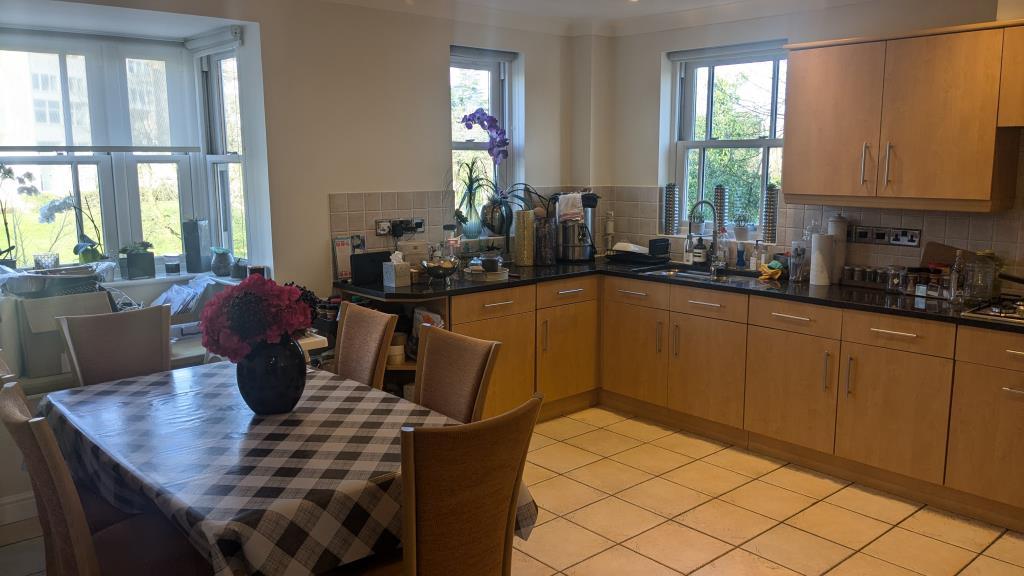 Fitted Kitchen