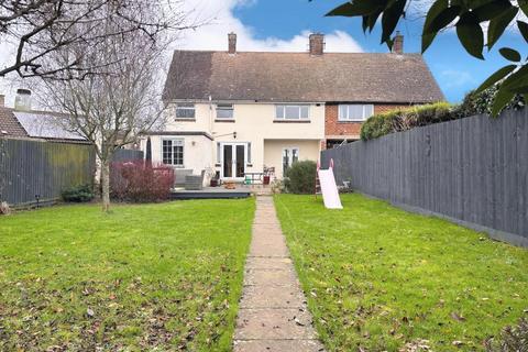 56 The Warren, Hardingstone, Northampton, NN4 6EP