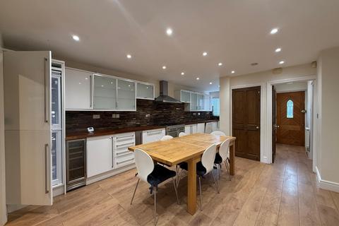 undefined, West Park Avenue, Northfield, B31