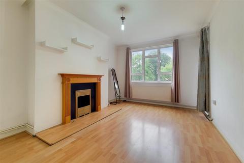 3 bedroom apartment to rent, Cudworth House, Nine Elms