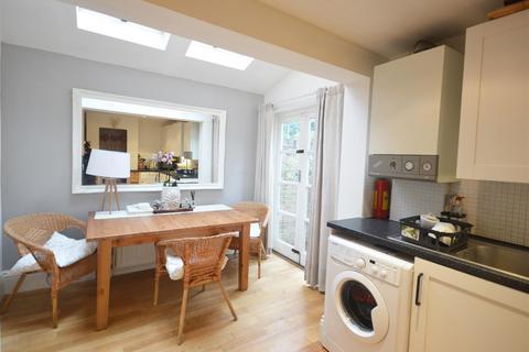 2 bedroom terraced house to rent, Evelyn Terrace, Richmond