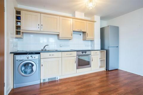 2 bedroom apartment for sale, Hudson House, Station Approach, Epsom