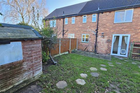 3 bedroom semi-detached house for sale, Trenchard Close, Newton, Nottingham