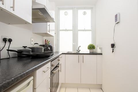 1 bedroom flat to rent, Hill Street, Mayfair, W1J