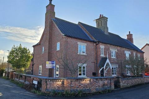 5 bedroom semi-detached house for sale, Chapel lane, Granby