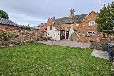 5 bedroom semi-detached house for sale, Chapel lane, Granby