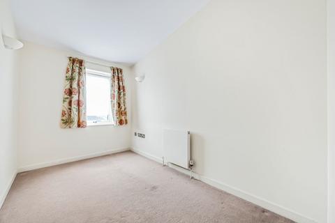 2 bedroom apartment to rent, Wellington Square London N1