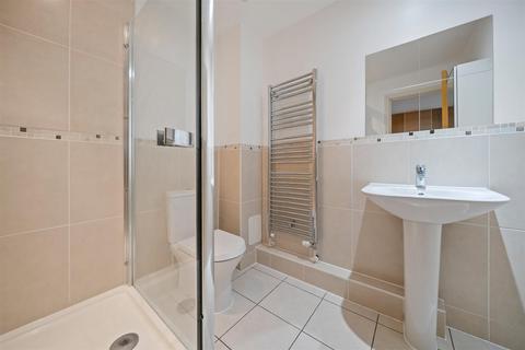 2 bedroom flat for sale, Greenview Drive, Raynes Park SW20