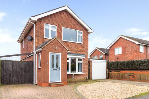 3 bedroom detached house for sale, Crispin Way, Scunthorpe, North Lincolnshire, DN16