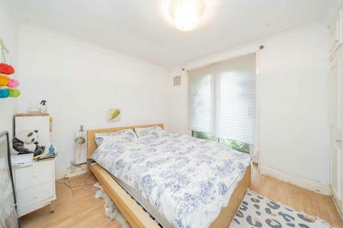 1 bedroom flat for sale, Girdlestone Walk, London N19