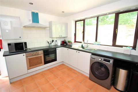 1 bedroom semi-detached house to rent, Alanbrooke, Kent DA12