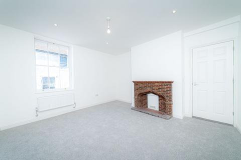 1 bedroom flat to rent, 2A Castle Street, Ashford, TN23