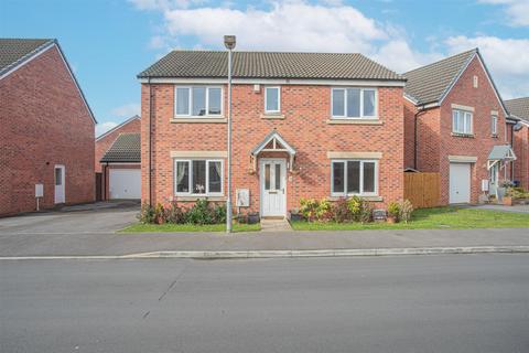 5 bedroom detached house for sale, Teachers Way, Melksham