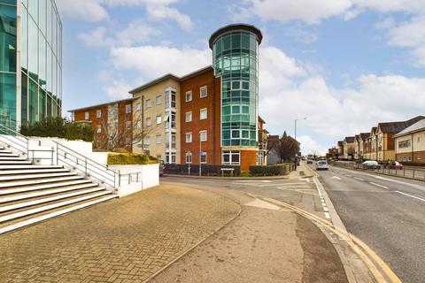 2 bedroom flat for sale, Kerr Place, Aylesbury HP21