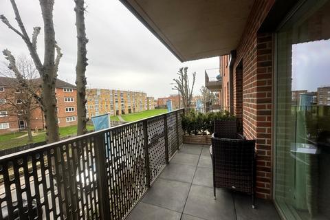 2 bedroom flat for sale, Harrow View, Harrow HA1