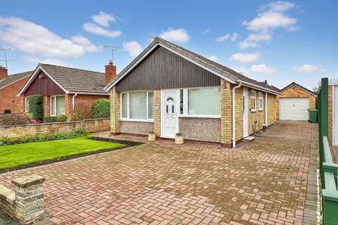 2 bedroom detached house for sale, Wetherby, Heuthwaite Avenue,LS22