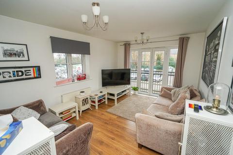 2 bedroom flat for sale, Lake Street, Leighton Buzzard