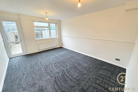 2 bedroom terraced house to rent, Blandford Road, SOUTHALL UB2