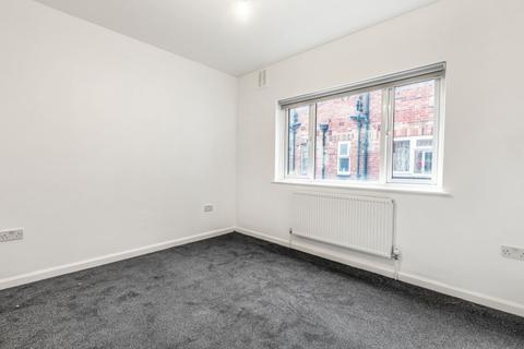 1 bedroom apartment to rent, Church Road London E10