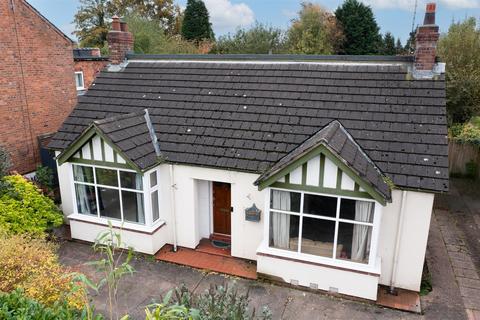 3 bedroom detached bungalow for sale, London Road, Nantwich