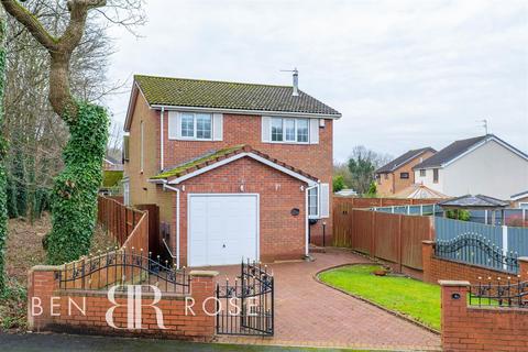 4 bedroom detached house for sale, Carr Meadow, Bamber Bridge, Preston